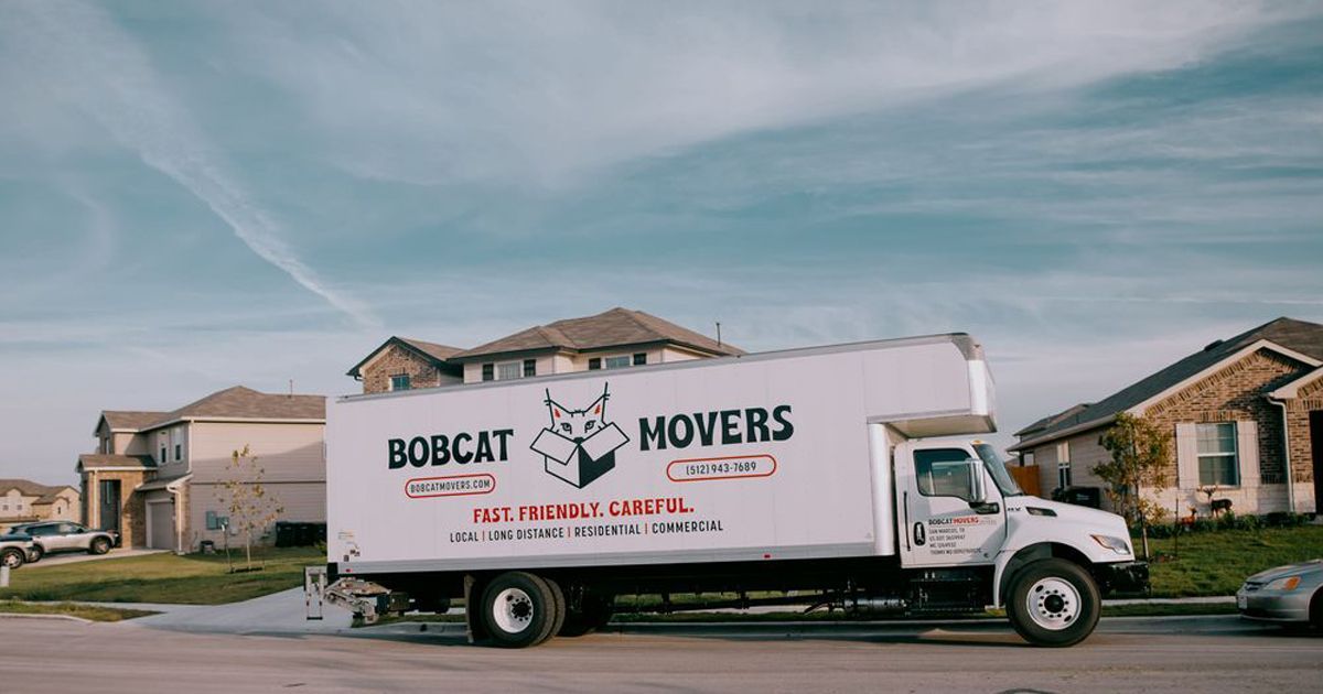 Bobcat Movers logo