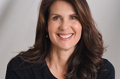 Nicole Jones Photography logo