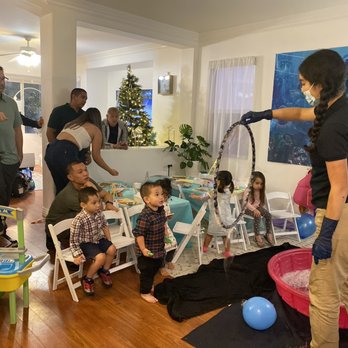 Bubblemania and Company logo