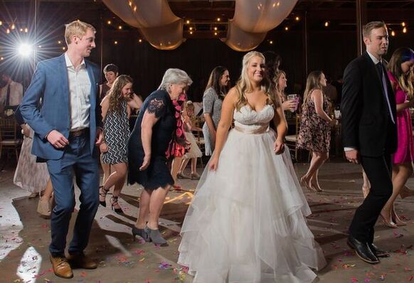 DJ Entertainment Amarillo  logo