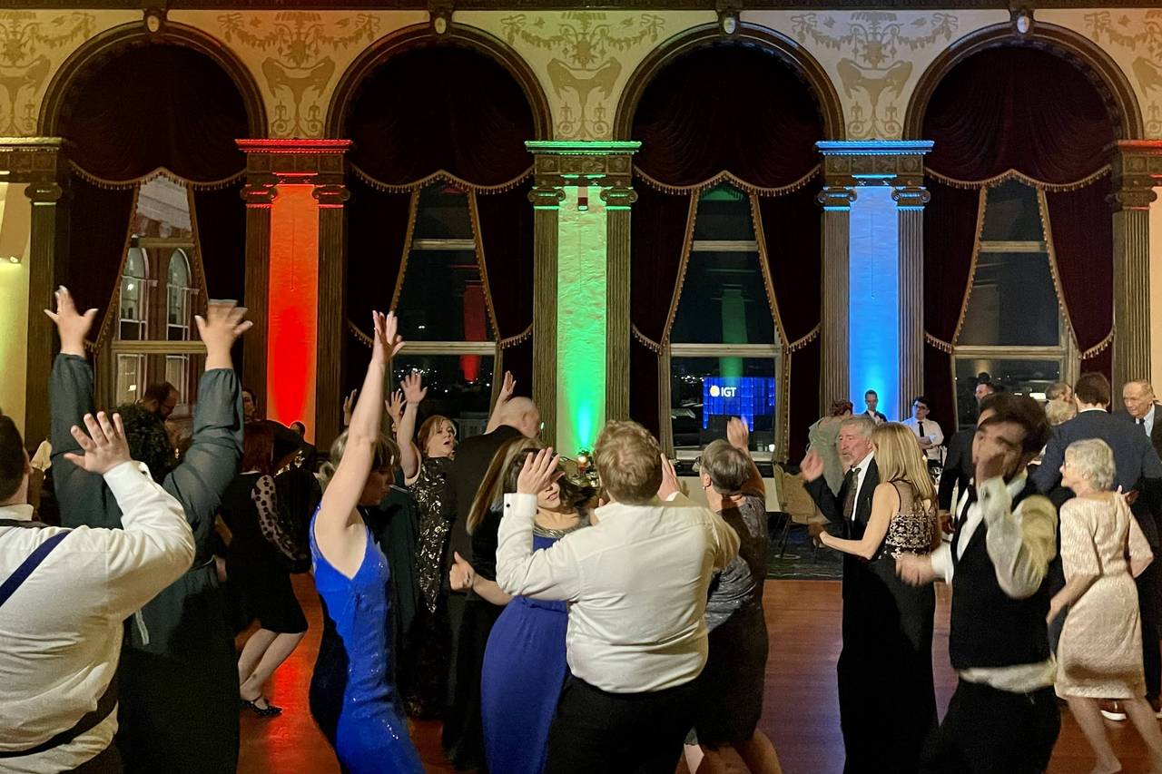 Rhythm Express Disc Jockey Service, Inc. logo