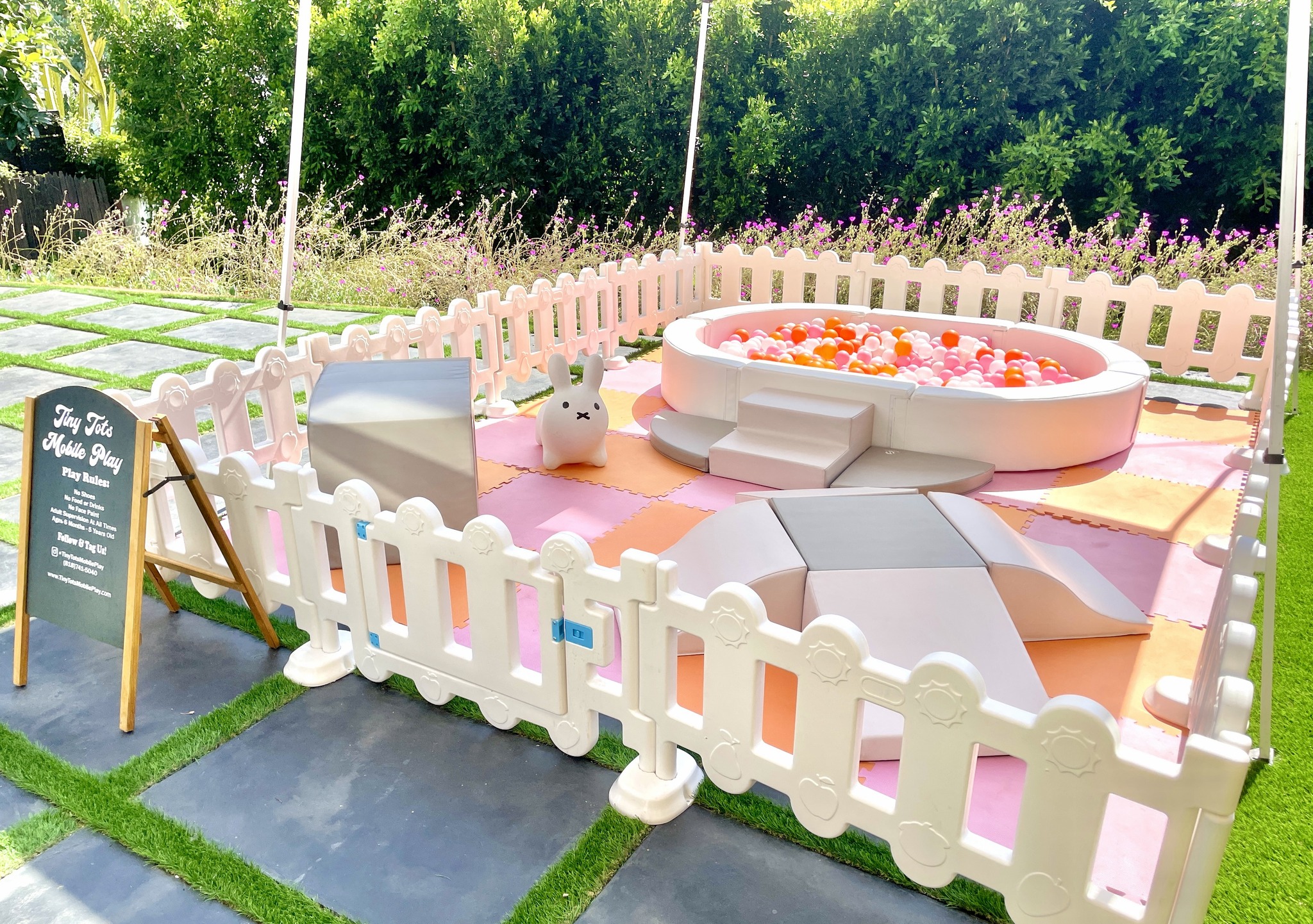 Tiny Tots Mobile Play