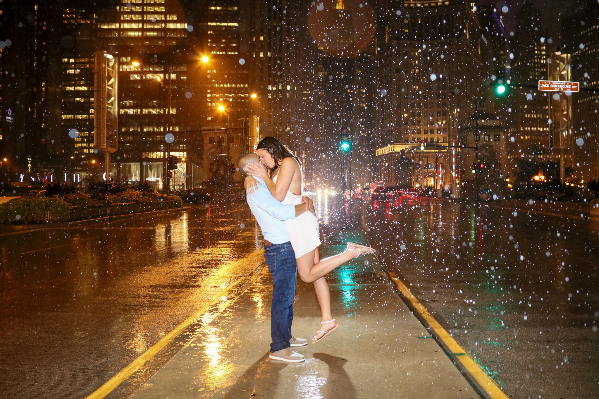 Chicago Wedding Engagement Photographer - Gia Photos