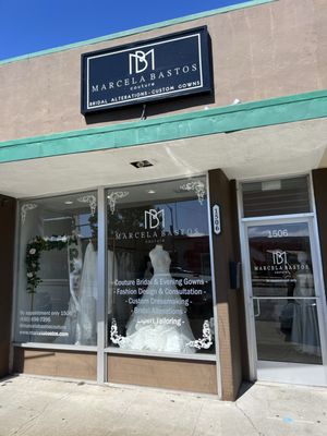 Marcela Bastos Couture logo