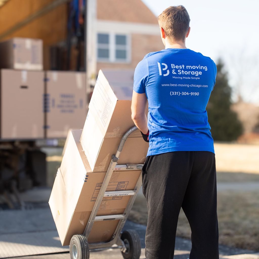 Best Moving & Storage logo