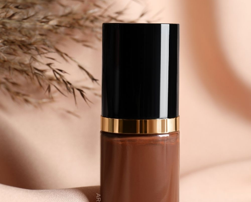 Make up for oily skin cover photo collage