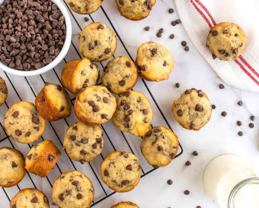 chaos baking recipes 🥧👩🏼‍🍳🍪🍫🍮🍰 cover photo collage