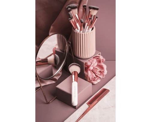 The only brushes you need for makeup💫 cover photo collage