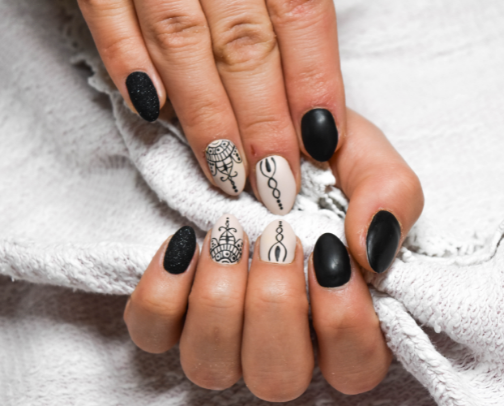 Healthy Nails in 30 Days cover photo collage