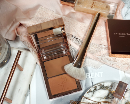 I'm going to a Christmas party, what makeup should I wear!? cover photo collage