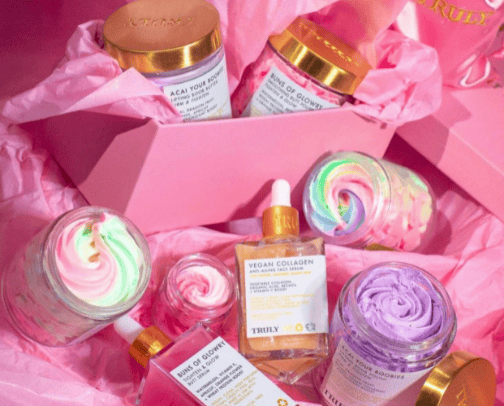 Truly Beauty 🍭 cover photo collage