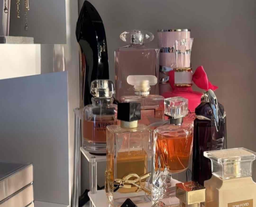 Scents That Make People Stop You: Perfumes You’ll Want Forever cover photo collage