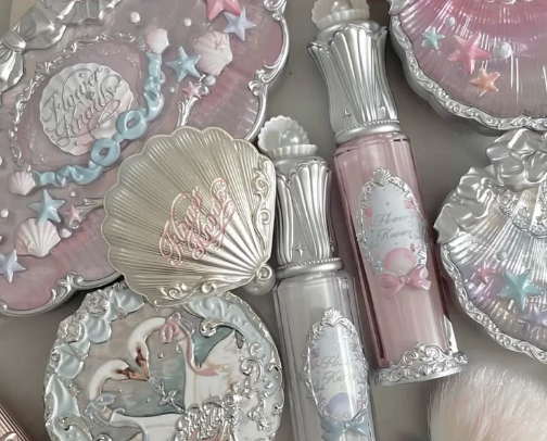 Make Up Gems🫧 cover photo collage