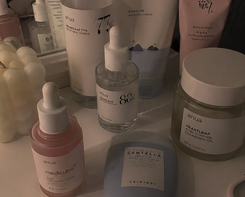 K-beauty favorites 🌸 cover photo collage
