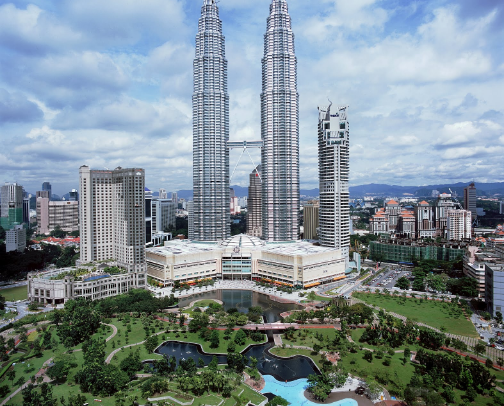 Kuala Lumpur : Gluten Free Food & Affordable Stays in Malaysia cover photo collage