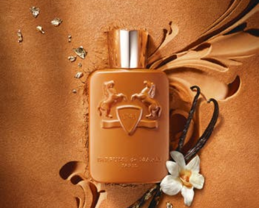 Switching from summer to fall/winter fragrance with these amazing recommendations! cover photo collage