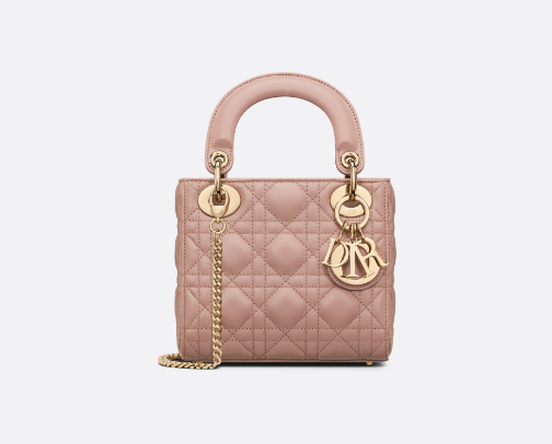 ✨ GUESS Bags – Where style meets sophistication ✨ cover photo collage