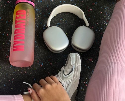 Running gear & gym🏃🏽‍♀️ cover photo collage