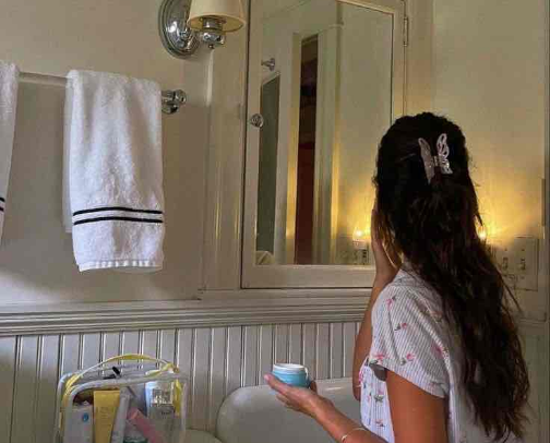 The Lazy Girl’s Guide to a 5-Minute Morning Routine cover photo collage