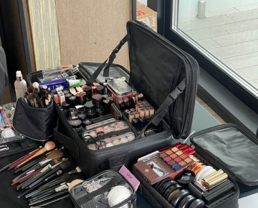Makeup Artist Organization Must-Have! cover photo collage