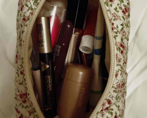 What’s in my makeup bag💋 cover photo collage