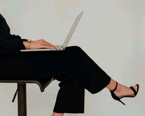 Office Space Needs that Maximize Your Work Life cover photo collage