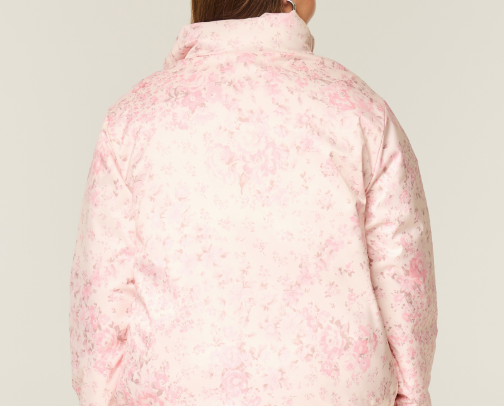 Hollister’s Top teen/adult clothes of 2025-2026 cover photo collage