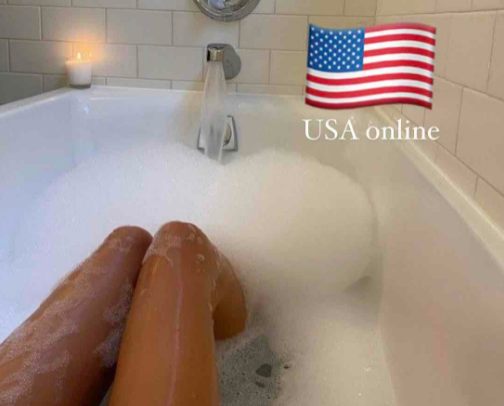 Feminine hygiene must’ve 💜 ♀ US online 🇺🇸 cover photo collage