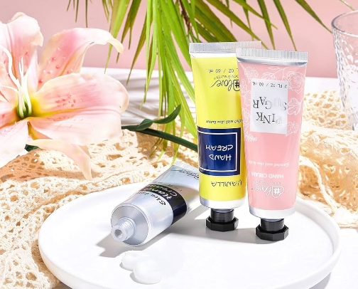 The Ultimate End-of-Year Gifting Edit🎄 cover photo collage