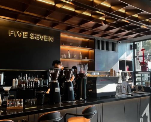 There’s never a bad choice when it comes to coffee spots in Jogja from those with an Instagram-worthy aesthetic to those that are perfect for getting work done cover photo collage