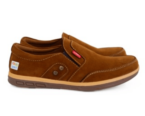 Must-Have Men’s Shoes: The Hottest Trends Right Now cover photo collage