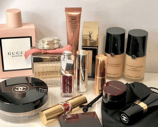 Make up💄 cover photo collage