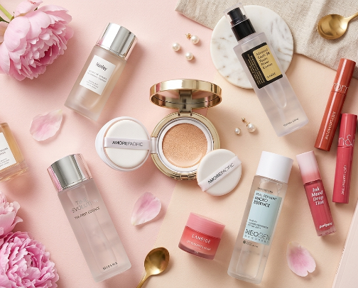 My glass skin K-beauty holy grails ✨ cover photo collage