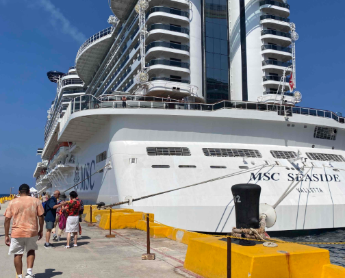 Travel Stuff on budgets cover photo collage