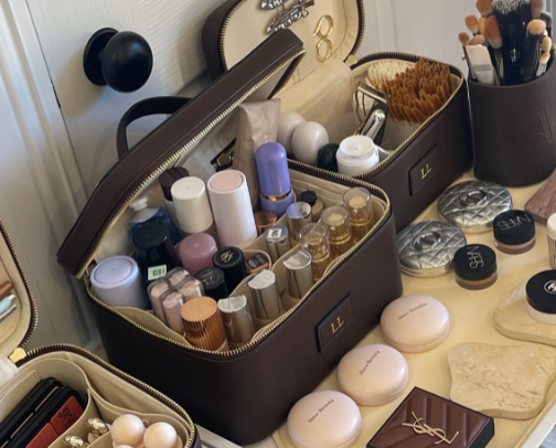 Kit must haves cover photo collage