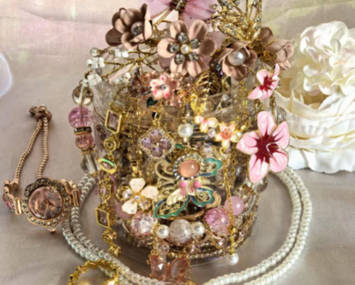 Jewelries that made me pretty when I worn. cover photo collage
