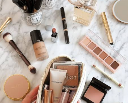 make up🛍️🎀 cover photo collage