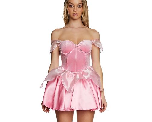 Costume ideas 2025 👻🎃🦇 cover photo collage