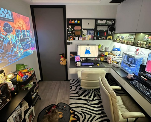 OLD/NEW SCHOOL GAMING CONSOLE cover photo collage