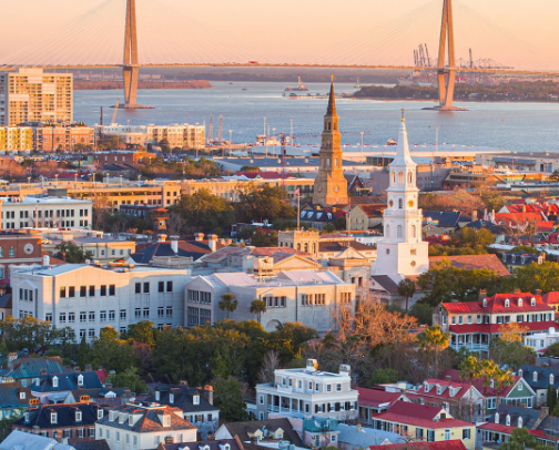 What to Do in Charleston SC (Real Local Picks, Not Tourist Traps) 👀 cover photo collage