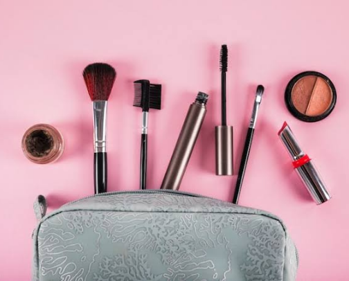 WHEN I WANT TO BE EXTRA 🪩 ✨ cover photo collage