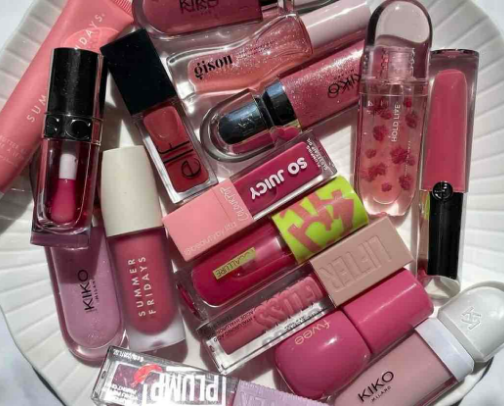 Glosses 💅💄 cover photo collage