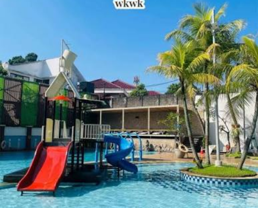 Family-Friendly Places in Indonesia cover photo collage