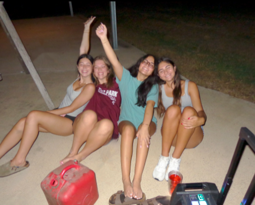 College must haves 🍸 cover photo collage