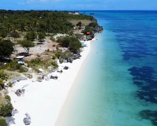 BEAUTIFUL GETAWAYS IN THE PHILIPPINES cover photo collage