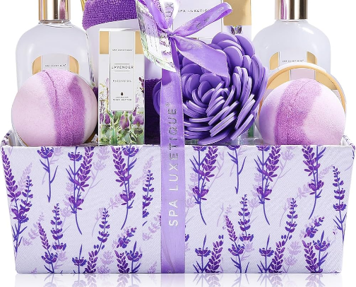 15 Gift Ideas For Moms (That She'll Actually Love) cover photo collage