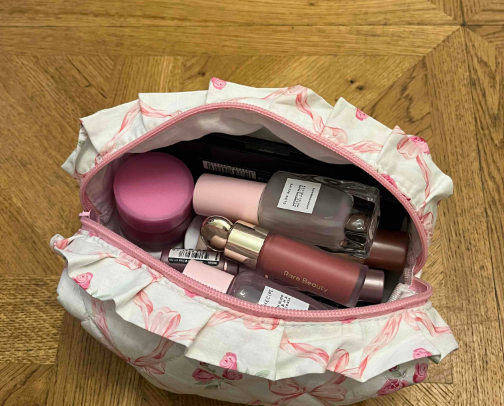 What you will find in my make-up bag cover photo collage
