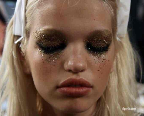 Makeup to Achieve Chic No-Makeup-Makeup cover photo collage