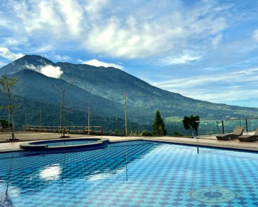 15 best hotels nears Jakarta with mountain view - My puncak Family Guide cover photo collage