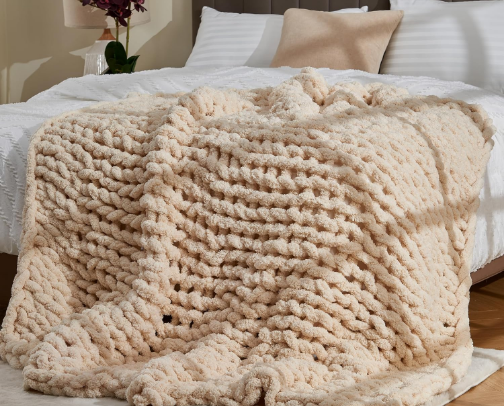 15 Amazon Finds Under $30 cover photo collage